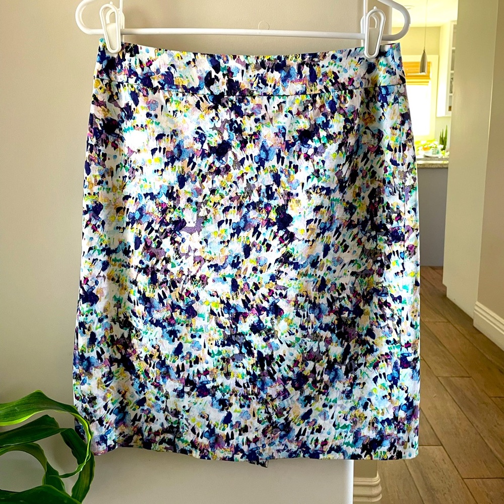 Woman pencil skirt